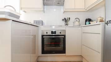 Fridge, dishwasher, electric kettle, toaster