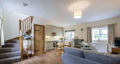 The Hoglets (No.2) - a cheshire that sleeps 2 guests in 1 bedroom