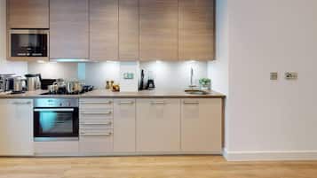 Apartment, 1 Queen Bed with Sofa bed | Private kitchen