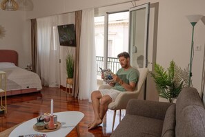 Älytelevisio, kirjoja