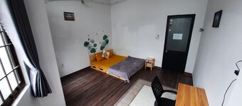 5 minutes to the center! Family-sized city house with full equipment