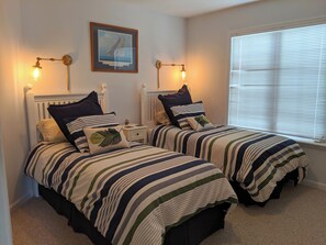 4 Schlafzimmer, Reisekinderbett, Internetzugang