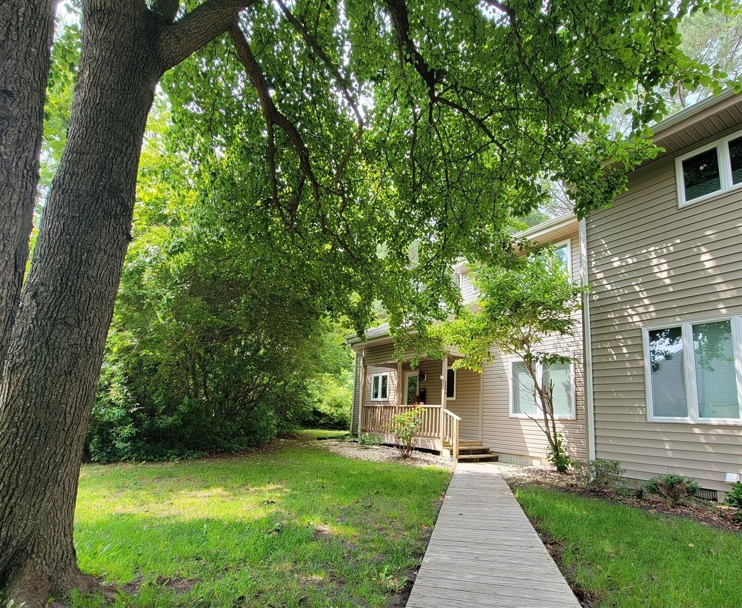 880A Garfield Parkway, Tall Pines