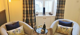 14 Union Street - sleeps 4 guests in 2 bedrooms