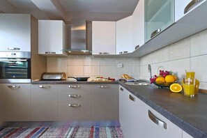 Apartment, Multiple Beds | Private kitchen | Fridge, microwave, oven, stovetop - Beautiful Apartment With Huge Salted Swimming Pool (Marcana)