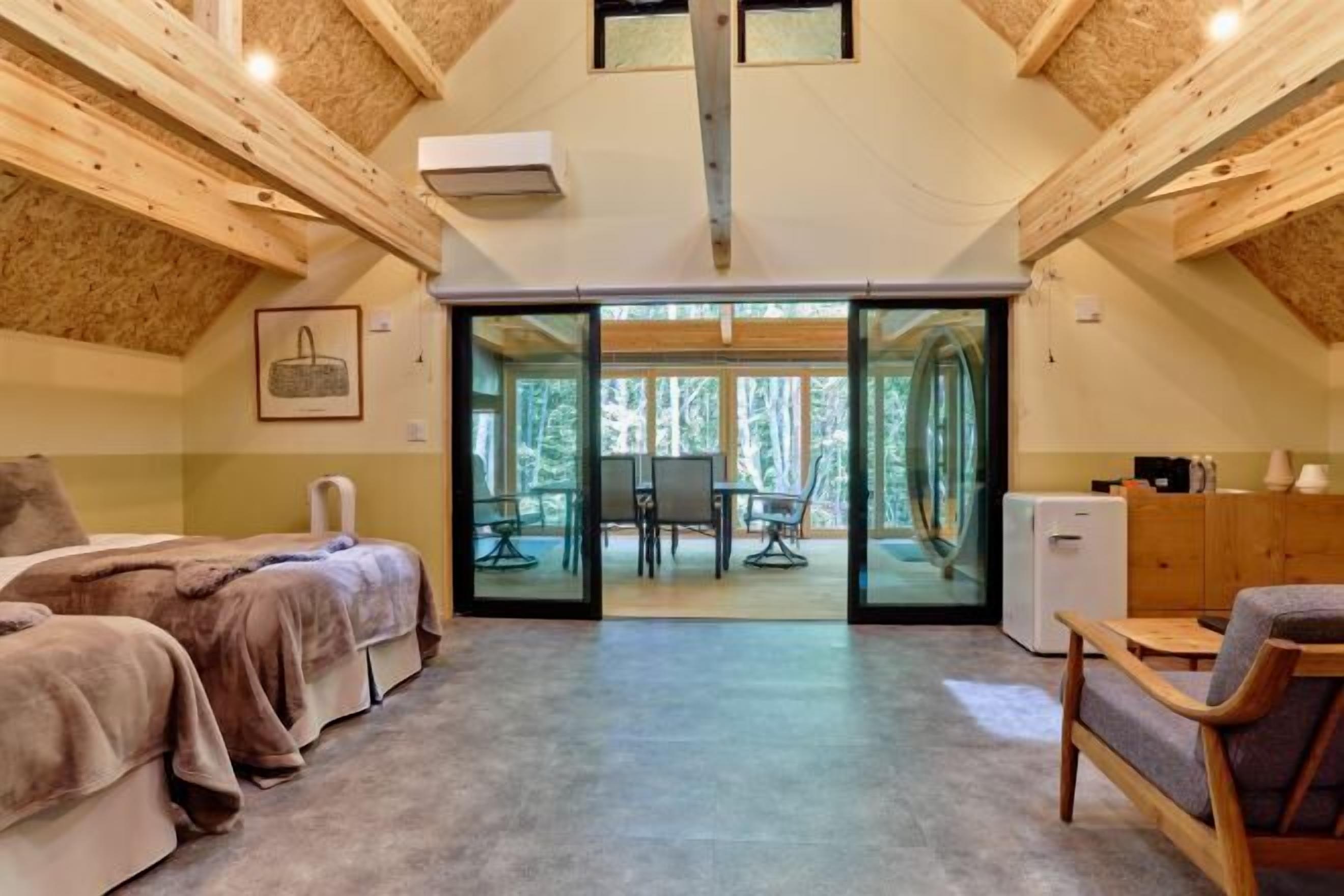 Wi-fi (inkludert) og sengetøy