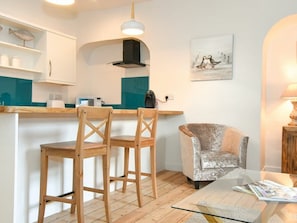 Fridge, dishwasher, electric kettle, toaster - The Loft (Morpeth)