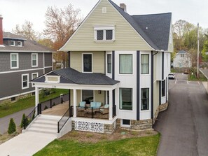 Exterior - Renovated luxury home in Downtown Grand Haven (Grand Haven)