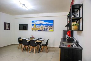 Dining - Beatrix Home (Catania)