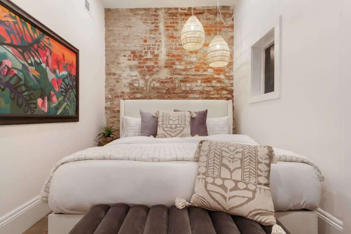 4 chambres, fer et planche à repasser, accès au Wi-Fi (inclus)