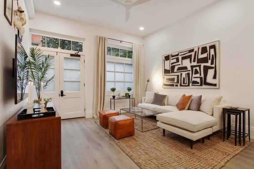 Stylish Cbd Hotel Suite | Near French Quarter - Baton Rouge, LA