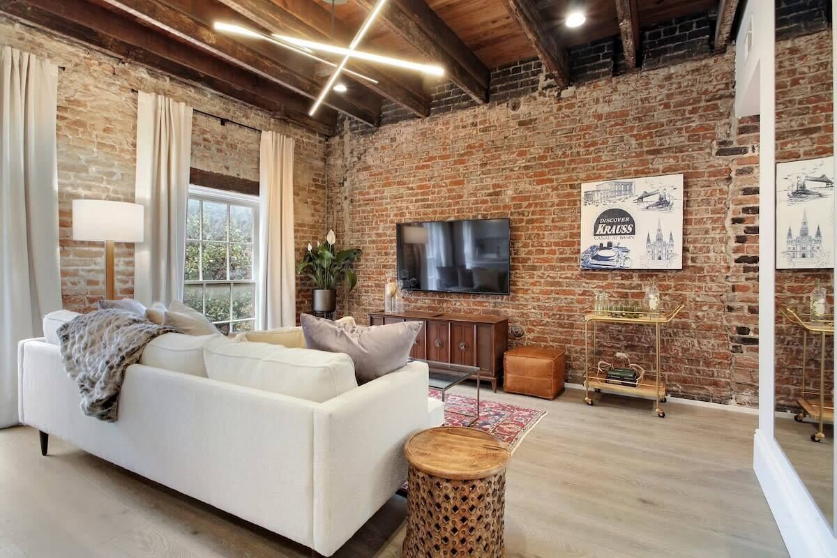 Luxury Historic Hotel Suite | 5 Min To Fq - Baton Rouge, LA