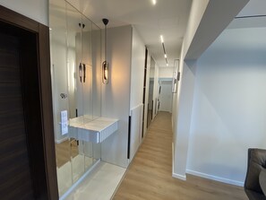 Interior - Gran Capital - Top Central Apartment (София)