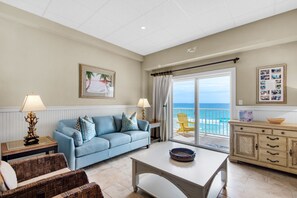 Living area - 🏖️Gulf Front Views-Comm.Pool-Balconies-1BR Sans Souci 405 (Pensacola Beach)