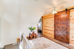 3 chambres, accès au Wi-Fi (inclus), literie fournie