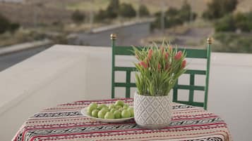 Deluxe-Zweibettzimmer | Terrasse/Patio