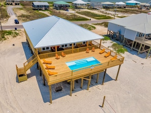 House, 5 Bedrooms | Exterior