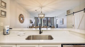 Kondominium, 3 kamar tidur | Dapur pribadi