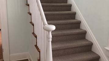 House, 4 Bedrooms | Interior