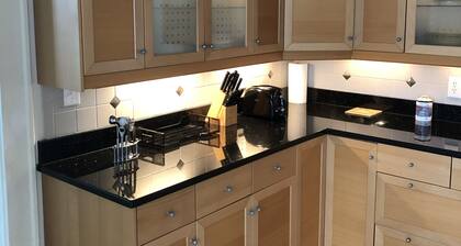 Bay View Bungalow By The Pier 4 Bedroom Home by RedAwning