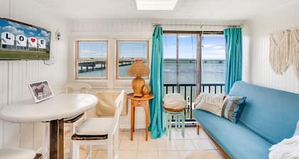 Bliss on the Bay by Seaside Vacations & Sales