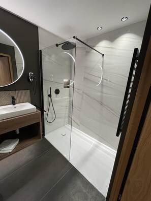 Design Apartment | Bathroom