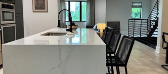 NEW! Group Adventure Hub w/ Private Roof Deck!