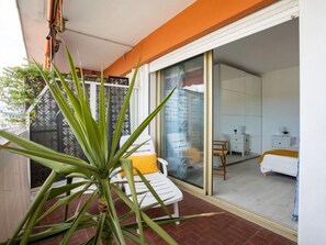 1 bedroom, Internet