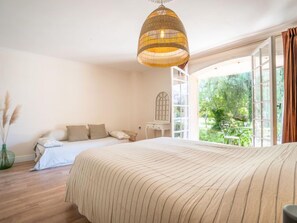 3 bedrooms, Internet