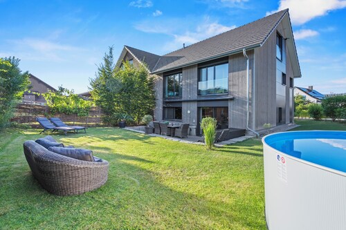 Family-friendly holiday home on Lake Constance