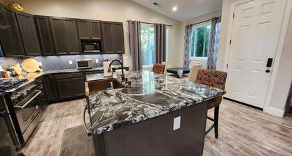 Stunning New Custom-Built Home, 12' Ceilings, Chef's Kitchen, and Fruit Orchard