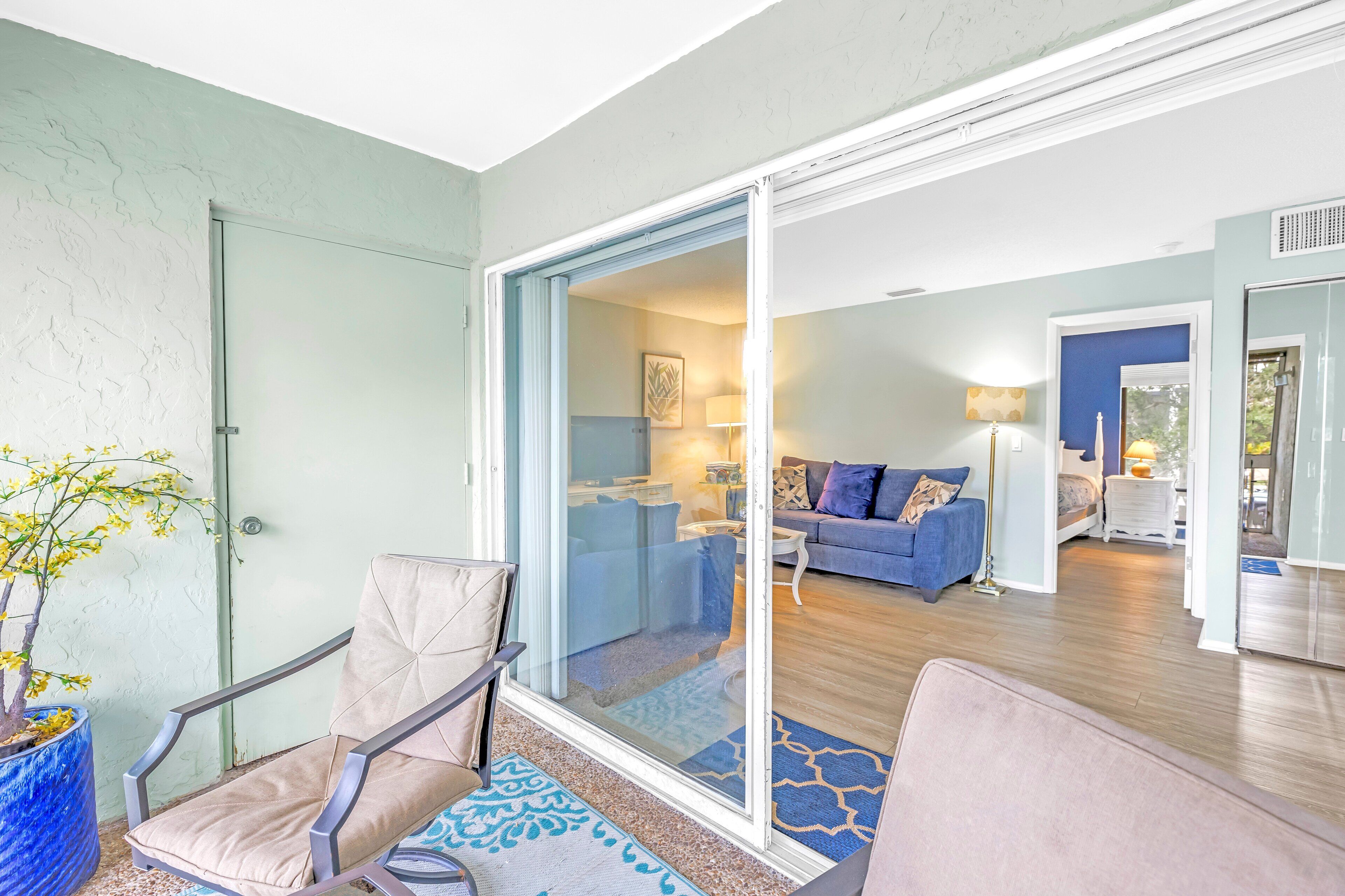 Best Value 1br  Walk To Beach, Dining & Nightlife! - Siesta Key, FL