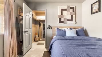 2 bedrooms, WiFi, bed sheets