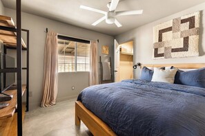 2 bedrooms, WiFi, bed sheets