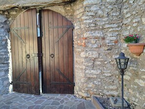 Exterior detail - Bonaventura 1 Appartamento Agriturismo (Tignale)