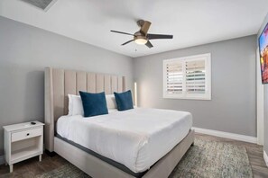 3 多间卧室、办公桌、熨斗/熨衣板、旅行婴儿床