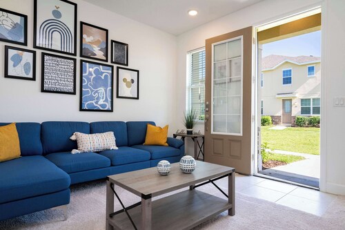 Splendid 4Bd Close to Disney @ Holly Village 132