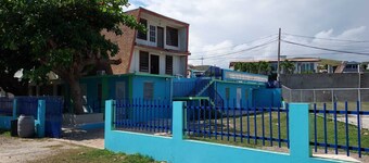 Almendro Guest House @ La Parguera -  Cayo Media Luna