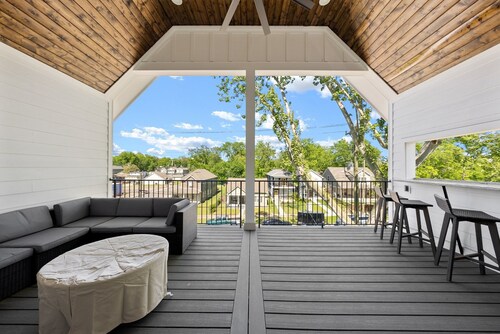 Epic Nashville Home! Great for Families and Groups!