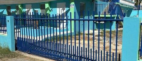 Enceinte de l’hébergement