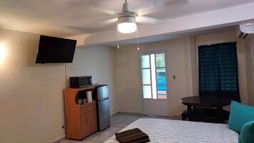 1 Schlafzimmer, Bügeleisen/Bügelbrett, WLAN, Bettwäsche