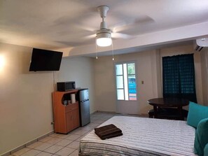 1 Schlafzimmer, Bügeleisen/Bügelbrett, WLAN, Bettwäsche