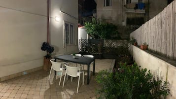 Ristorazione all'aperto