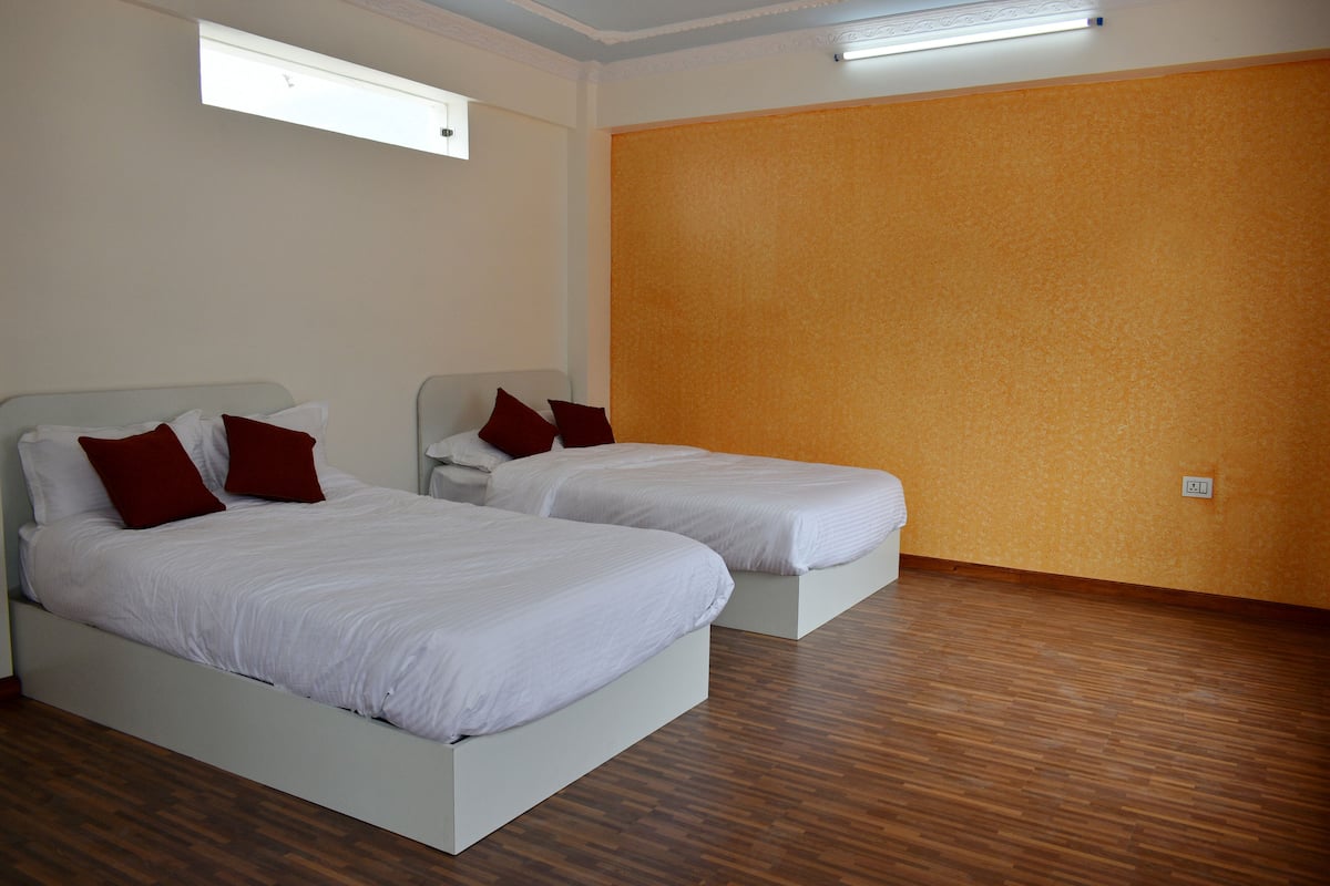 Habitación doble Confort | Insonorización, wifi gratis y ropa de cama