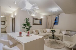 Dining - Levelup Apartment Split (Split)