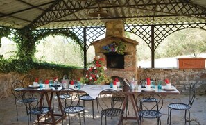 Área de parrilladas y picnic