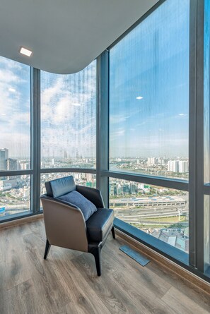 Apartment, 3 Bedrooms, Balcony, City View | City view