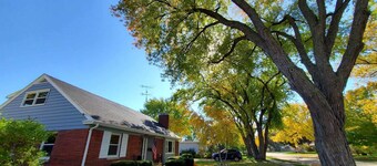 Wonderfully Updated House in Quiet Neighborhood, Two Blocks from Lake Winnebago!