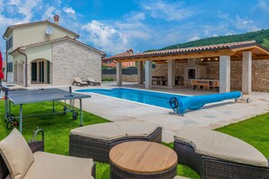 Piscina externa