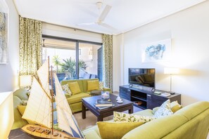 TV - La Kalma (Javea / Xàbia)